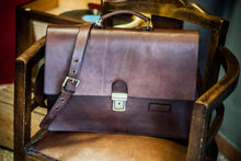 Carica l'immagine nel visualizzatore di Gallery, Cartella in pelle - Madrid