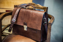 Carica l'immagine nel visualizzatore di Gallery, Cartella in pelle - Madrid