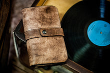 Carica l'immagine nel visualizzatore di Gallery, Portafogli in pelle - Smart wallet