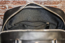 Carica l'immagine nel visualizzatore di Gallery, Zaino in pelle - Milano