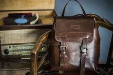 Carica l'immagine nel visualizzatore di Gallery, Zaino in pelle - Lisbona