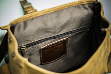 Carica l&#39;immagine nel visualizzatore di Gallery, Zaino in pelle - Vienna
